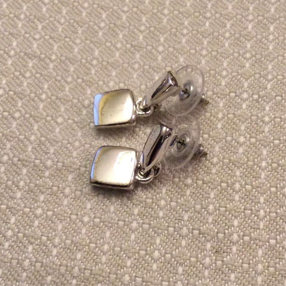 Silver necklace and earrings set - Picture 6 of 6